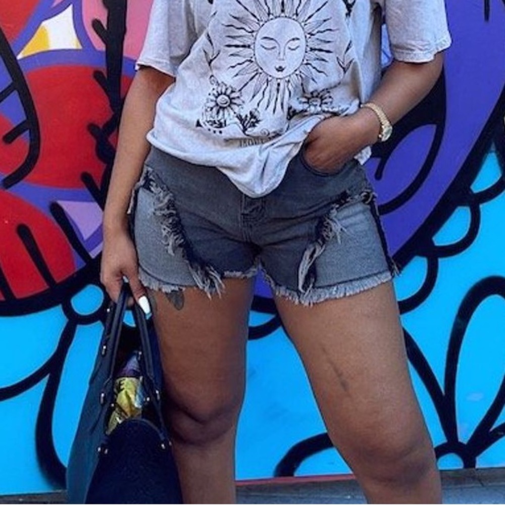 Shorts NWT